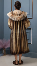 Load image into Gallery viewer, Real Fitch Fur Coat Lynx Fur Collar Hooded
