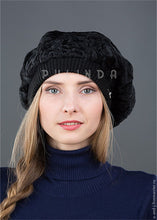 Load image into Gallery viewer, Black Astrakhan Karakul Swakara Fur Beret Hat Lady Winter Sheep Fur Beanies Hat for Women Fashion Winter Lamb Fur Hat
