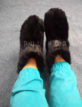Load image into Gallery viewer, European-style Winter New Style Mink Fur Thick Soled Short Fur Boot Mink Snow Boots Warm Women's Shoes Colors Shipped Randomly
