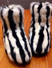 Load image into Gallery viewer, European-style Winter New Style Mink Fur Thick Soled Short Fur Boot Mink Snow Boots Warm Women's Shoes Colors Shipped Randomly