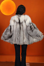 Load image into Gallery viewer, Natural Saga platinum gold fox fur coat & jacket