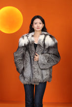 Load image into Gallery viewer, Natrual Saga platinum gold fox fur coat & jacket