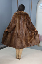 Load image into Gallery viewer, Full length beaver fur coat with english collar9
