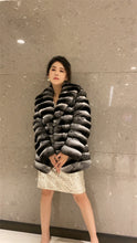 Load image into Gallery viewer, Luxury Women's  Chinchilla Fur Coat Super Soft Outerwear Chinchilla Coat Mink Coat Keep Warm
