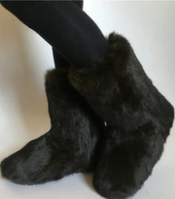 Load image into Gallery viewer, Two-tone Rabbit Fur Snow Boots Women's Rabbit Fur Boots Wholesale Winter Warm Fur Boot Green Brown Black