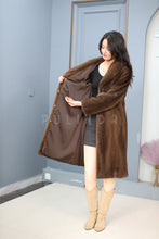 Load image into Gallery viewer, Full length Saga mink fur coat with english collar