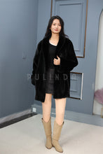 Load image into Gallery viewer, Natrual Saga mink fur coat & jacket