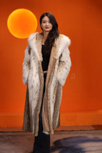 Load image into Gallery viewer, Full length women's natural lynx fur hooded coat