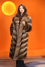 Load image into Gallery viewer, Full length natural racoon fur coat with english collar