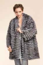 Load image into Gallery viewer, Real Silver Fox Fur Coat
