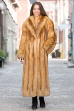 Load image into Gallery viewer, Womens Real Saga Red Fox Fur Coat