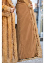 Load image into Gallery viewer, Womens Real Saga Red Fox Fur Coat