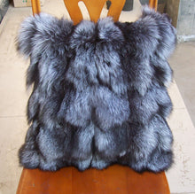Load image into Gallery viewer, Genuine Fox Fur Pillow Cushion