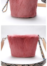 Load image into Gallery viewer, Ladies Mink Fur Shoulder Bag