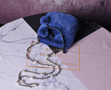 Load image into Gallery viewer, Ladies Mink Fur Shoulder Bucket Bag