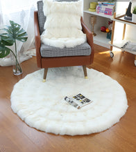 Load image into Gallery viewer, Round Circular Fox Fur Rugs
