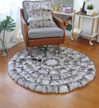 Load image into Gallery viewer, Round Circular Fox Fur Rugs