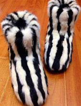 Load image into Gallery viewer, European-style Winter New Style Mink Fur Thick Soled Short Fur Boot Mink Snow Boots Warm Women&#39;s Shoes Colors Shipped Randomly
