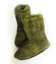 Load image into Gallery viewer, Two-tone Rabbit Fur Snow Boots Women&#39;s Rabbit Fur Boots Wholesale Winter Warm Fur Boot Green Brown Black
