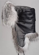 Load image into Gallery viewer, The Silver Fox Fur Trooper Hat for Men Wholesale Natural Fox Russian Ushanka Hats Winter Thick Warm Ears Fashion Bomber Earflap
